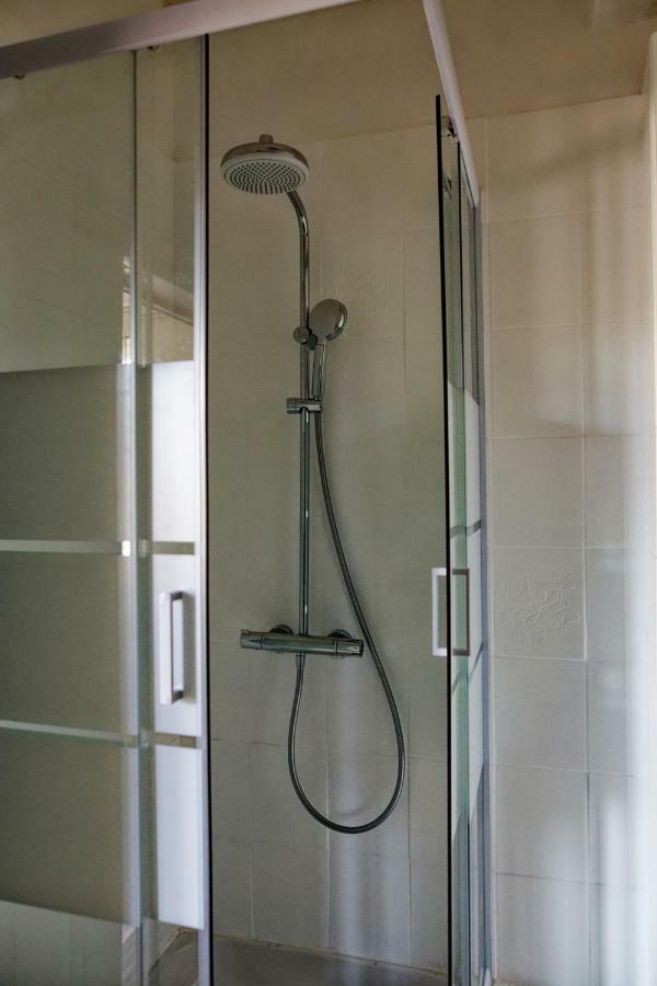 Appartement Complet 6 Personnes 80M2 , Centre Ville De Beaune Avec Parking Exterior photo